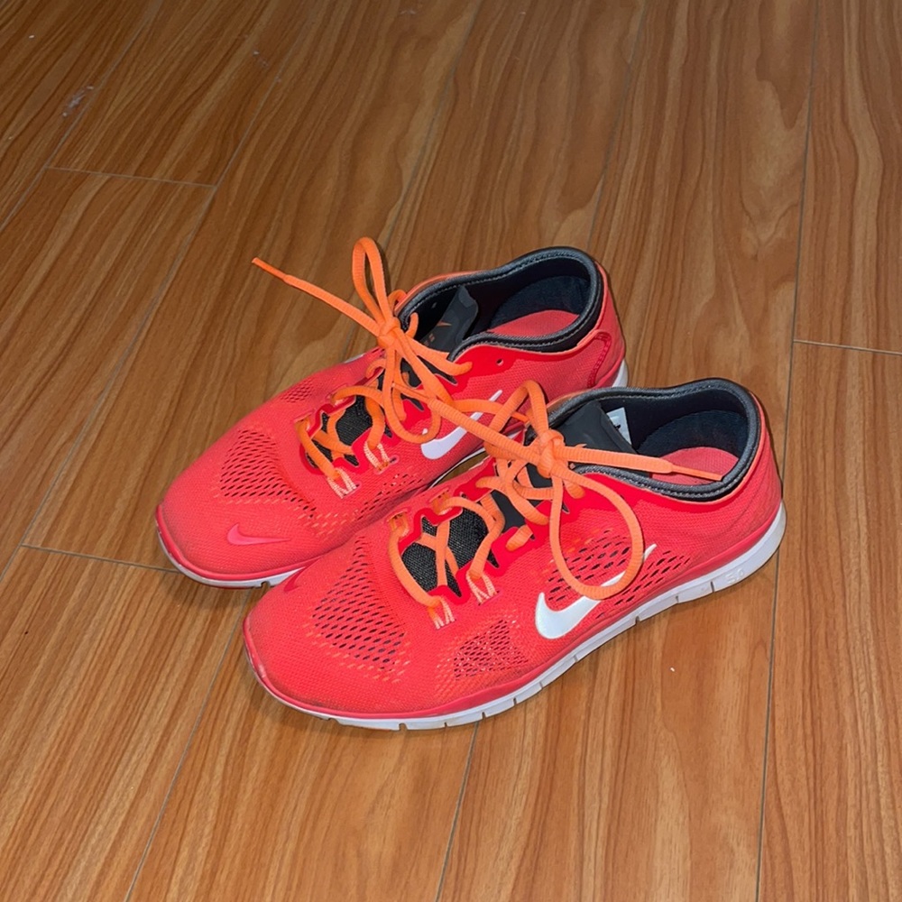 Nike Free 5.0 Size 8 - Picture 2 of 3